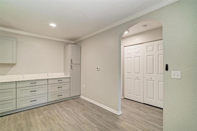 8932 MANOR LOOP 102, Bradenton, FL 34202