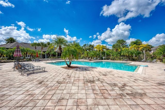 8932 MANOR LOOP 102, Bradenton, FL 34202