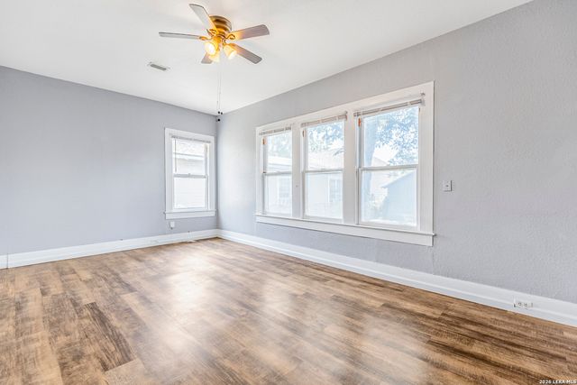 525-527 McKinley, San Antonio, TX 78210