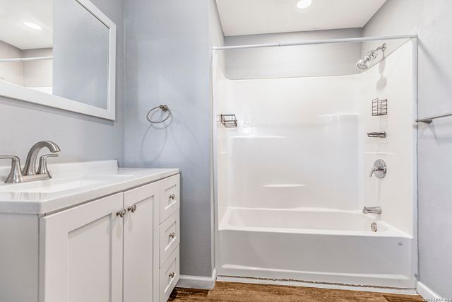 525-527 McKinley, San Antonio, TX 78210