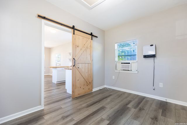 525-527 McKinley, San Antonio, TX 78210