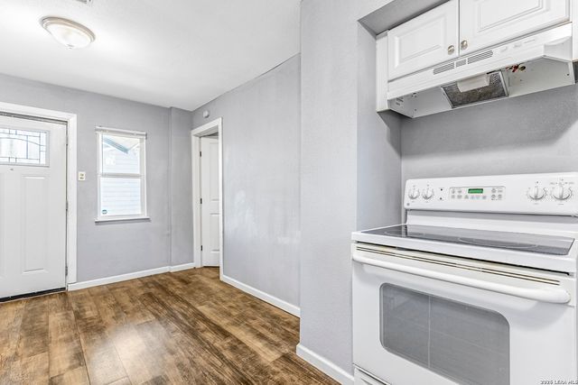 525-527 McKinley, San Antonio, TX 78210