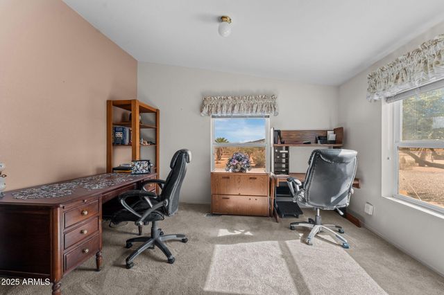 50910 W LONG RIFLE Road, Aguila, AZ 85320