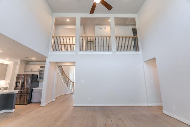 56 Venetia Grove Drive, The Woodlands, TX 77375