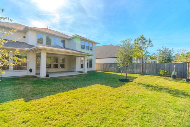 56 Venetia Grove Drive, The Woodlands, TX 77375