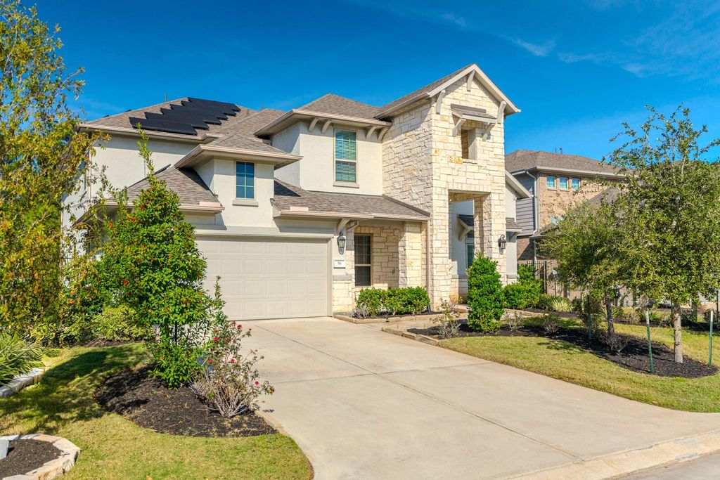 56 Venetia Grove Drive, The Woodlands, TX 77375