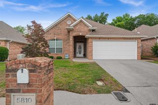 5810 HOLLYBROOK DR, Tyler, TX 75703