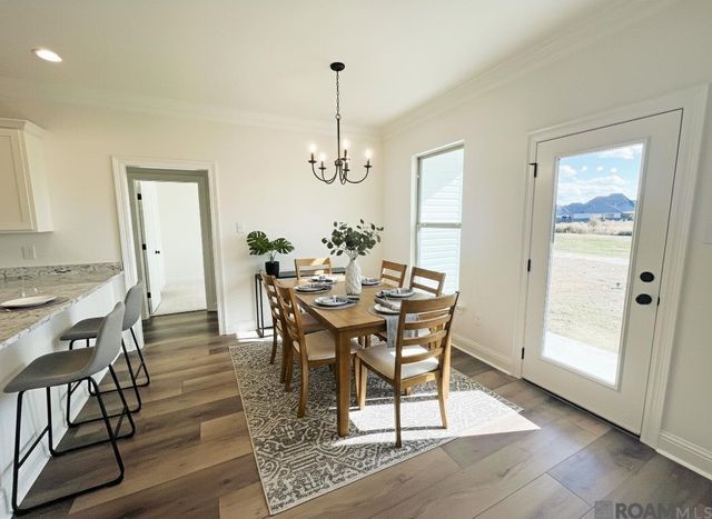 11348 Densmore Dr, Denham Springs, LA 70726