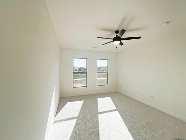 11348 Densmore Dr, Denham Springs, LA 70726