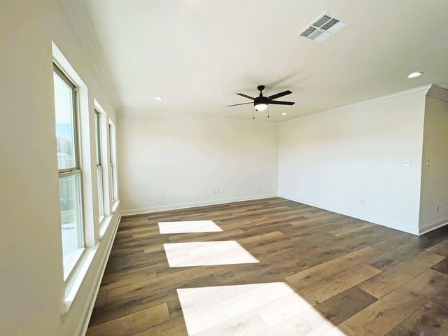 11348 Densmore Dr, Denham Springs, LA 70726