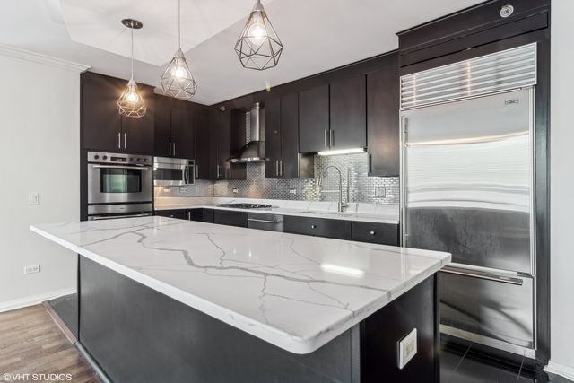 33 W Ontario Street 14B, Chicago, IL 60654
