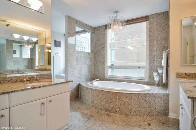33 W Ontario Street 14B, Chicago, IL 60654