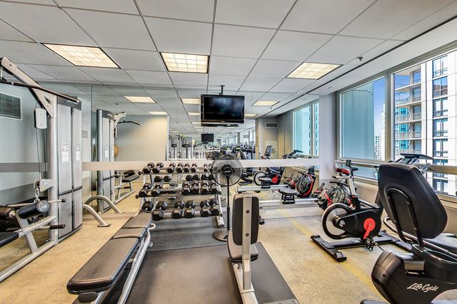 33 W Ontario Street 14B, Chicago, IL 60654
