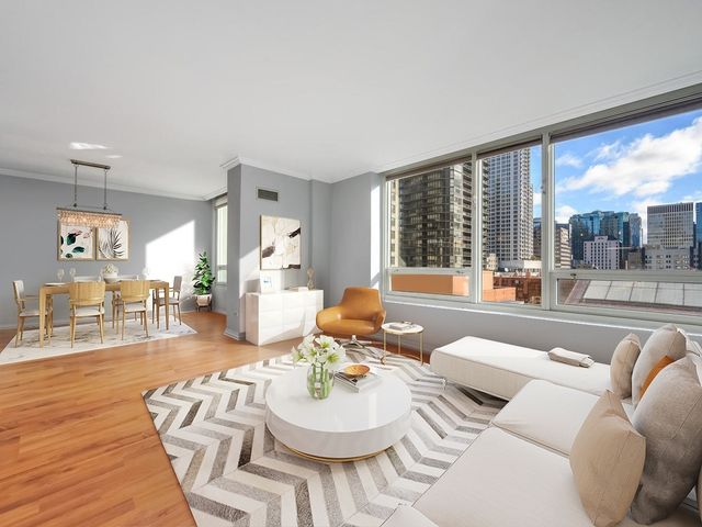 33 W Ontario Street 14B, Chicago, IL 60654
