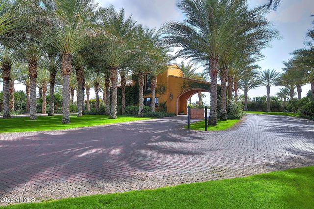 1544 E ALEGRIA Road, Queen Creek, AZ 85140