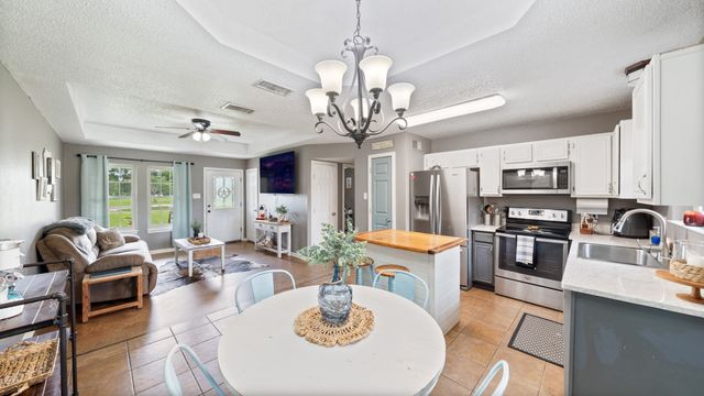 111 Vz County Road 3433, Wills Point, TX 75169