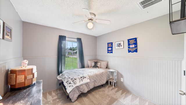 111 Vz County Road 3433, Wills Point, TX 75169