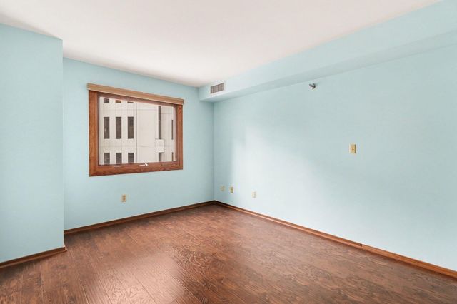 121 Washington Avenue S 417, Minneapolis, MN 55401