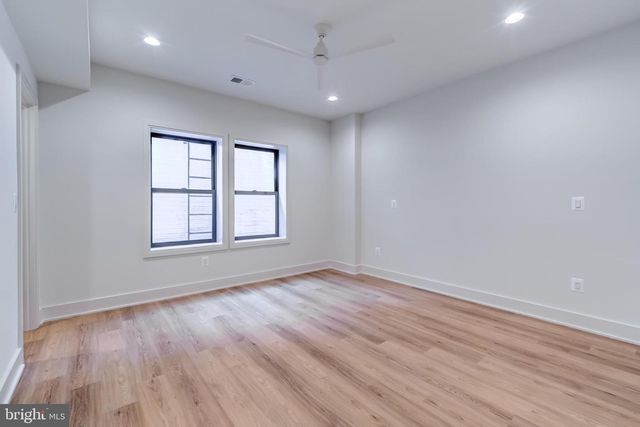 913 SYMPHONY CIR SW, Vienna, VA 22180