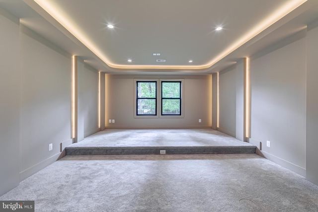 913 SYMPHONY CIR SW, Vienna, VA 22180