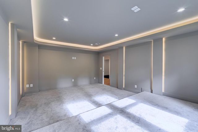 913 SYMPHONY CIR SW, Vienna, VA 22180