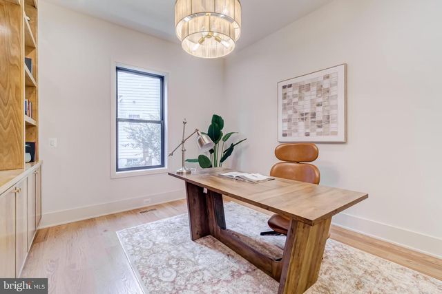 913 SYMPHONY CIR SW, Vienna, VA 22180