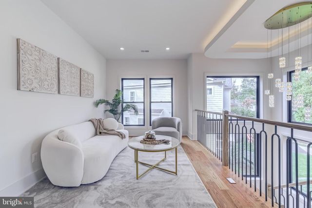 913 SYMPHONY CIR SW, Vienna, VA 22180