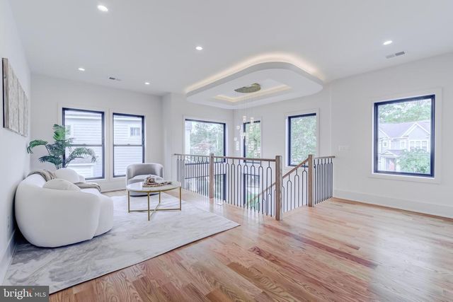 913 SYMPHONY CIR SW, Vienna, VA 22180