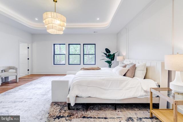 913 SYMPHONY CIR SW, Vienna, VA 22180