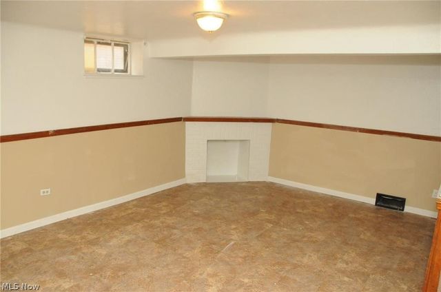 1158 Castleton Road, Cleveland Heights, OH 44121