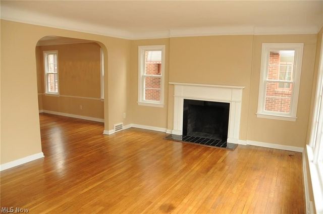 1158 Castleton Road, Cleveland Heights, OH 44121