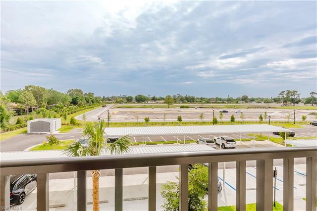 18461 COPPERHEAD CT N 431, Lehigh Acres, FL 33936