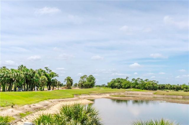 18461 COPPERHEAD CT N 431, Lehigh Acres, FL 33936