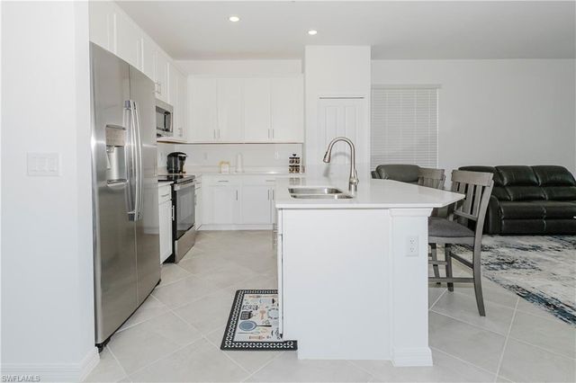 18461 COPPERHEAD CT N 431, Lehigh Acres, FL 33936