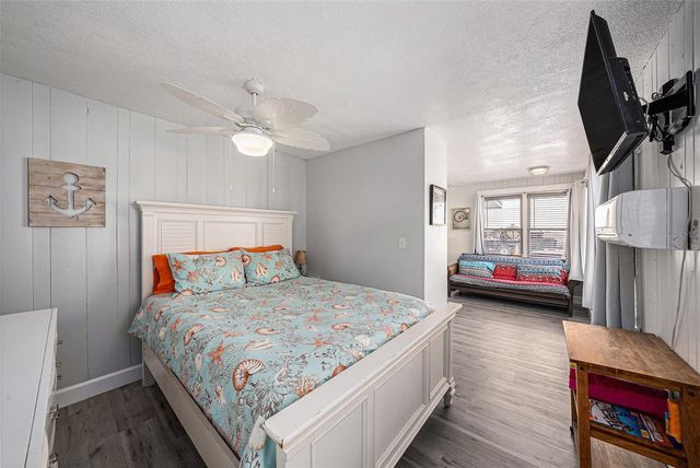 19652 GULF BOULEVARD, Indian Shores, FL 33785