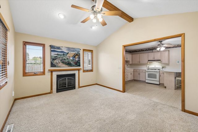 2923 Cypress Drive, Bettendorf, IA 52722