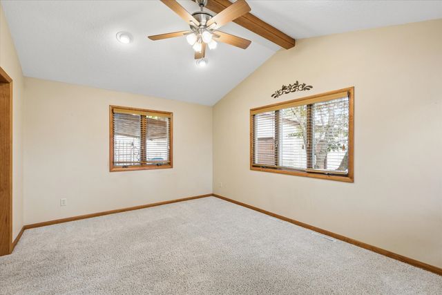 2923 Cypress Drive, Bettendorf, IA 52722