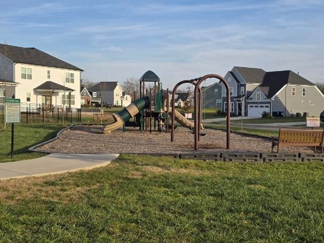 7621 Chapin Dr, Murfreesboro, TN 37129