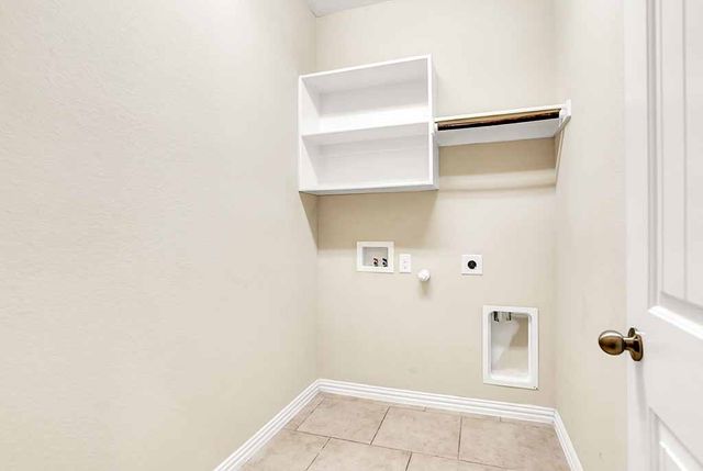 183 Balfour Drive, Fate, TX 75189