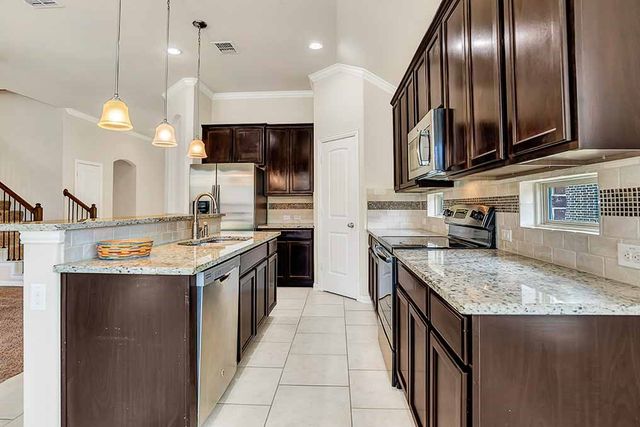 183 Balfour Drive, Fate, TX 75189