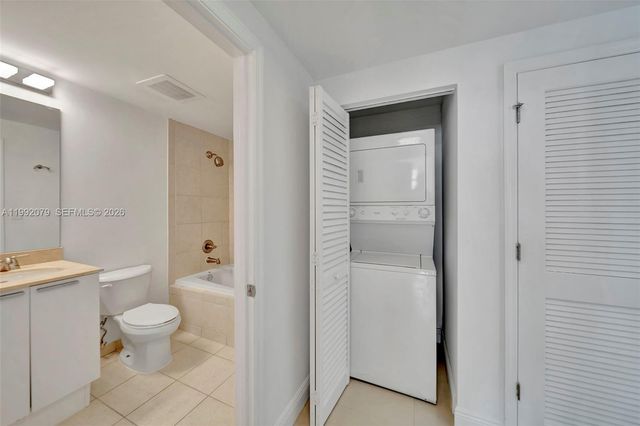 140 S Dixie Hwy 602, Hollywood, FL 33020