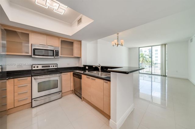 140 S Dixie Hwy 602, Hollywood, FL 33020