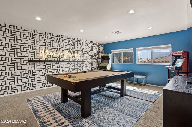 10196 N Nine Iron Drive, Tucson, AZ 85737