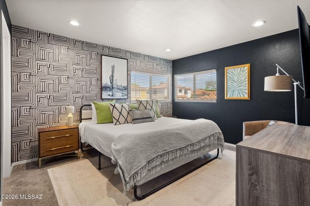 10196 N Nine Iron Drive, Tucson, AZ 85737