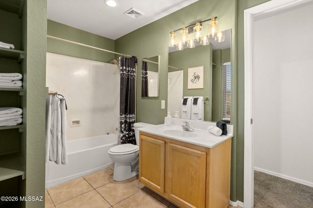 10196 N Nine Iron Drive, Tucson, AZ 85737