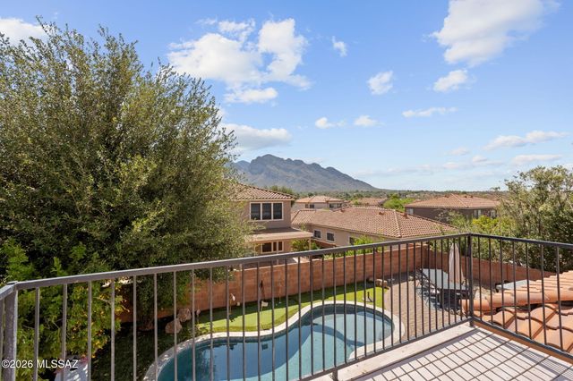 10196 N Nine Iron Drive, Tucson, AZ 85737