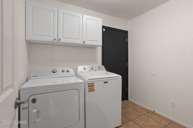10196 N Nine Iron Drive, Tucson, AZ 85737