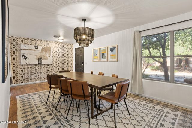 10196 N Nine Iron Drive, Tucson, AZ 85737