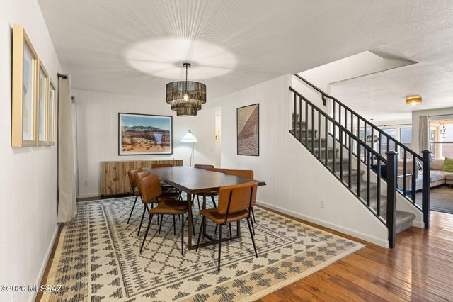 10196 N Nine Iron Drive, Tucson, AZ 85737