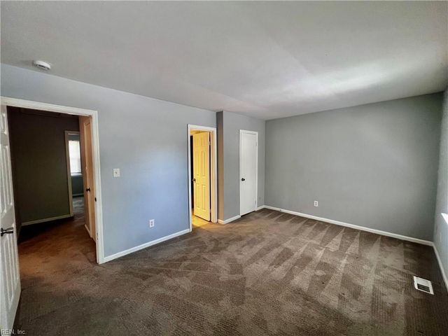 5206 Richard RD, Virginia Beach, VA 23462